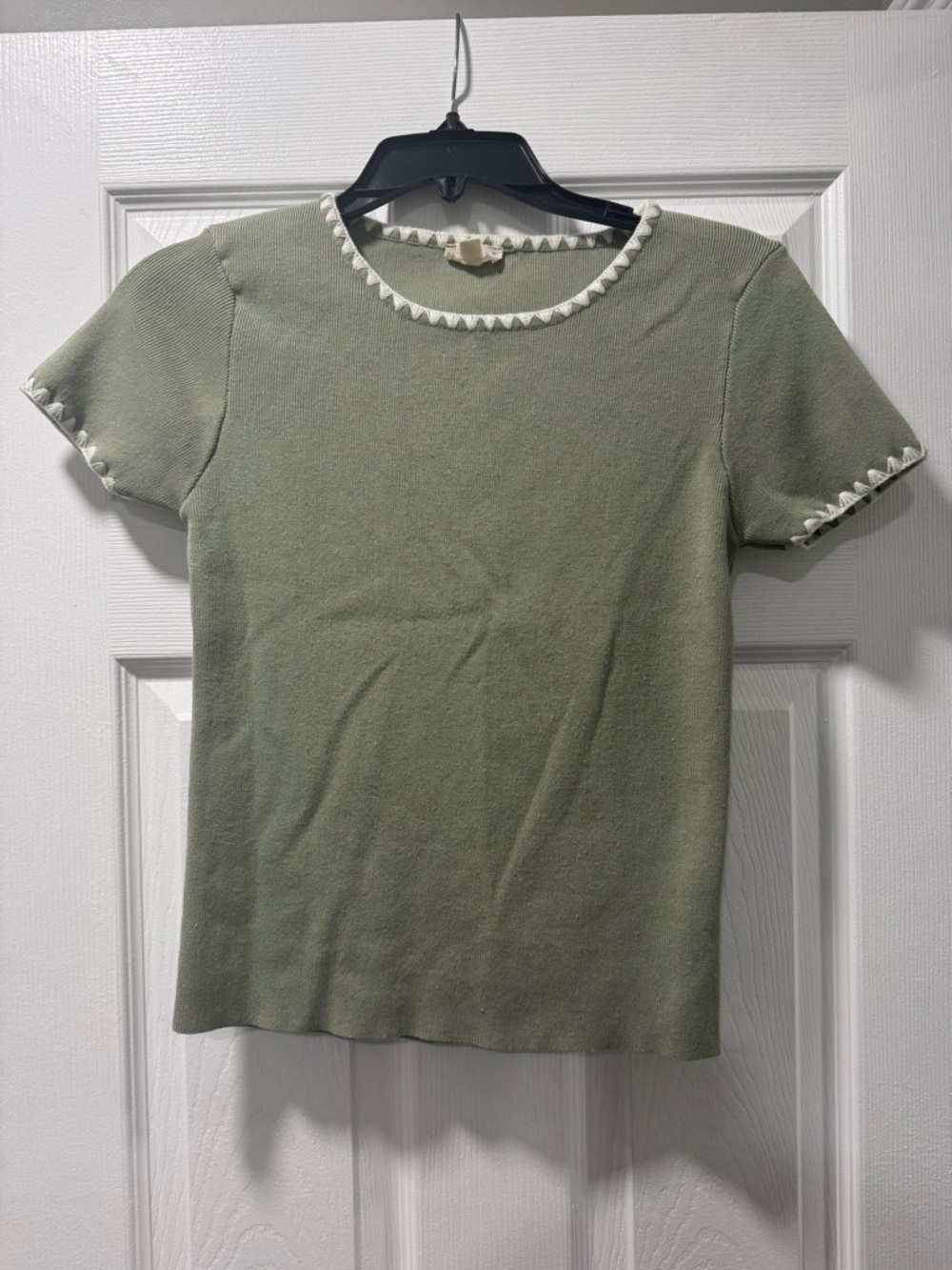 Hem & Thread Sage Green Short Sleeve Knit Top with White Trim